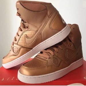NIKE BRONZE HIGH TOP SNEAKERS SZs 9